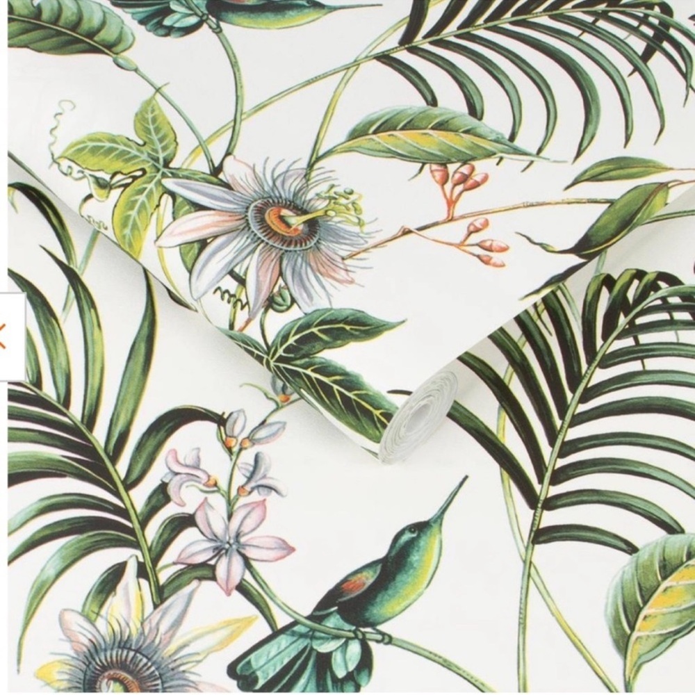 New! 1 Roll Adilah White Tropical Floral Wallpaper by Superfresco Easy, 56 sq ft - Picture 3 of 11